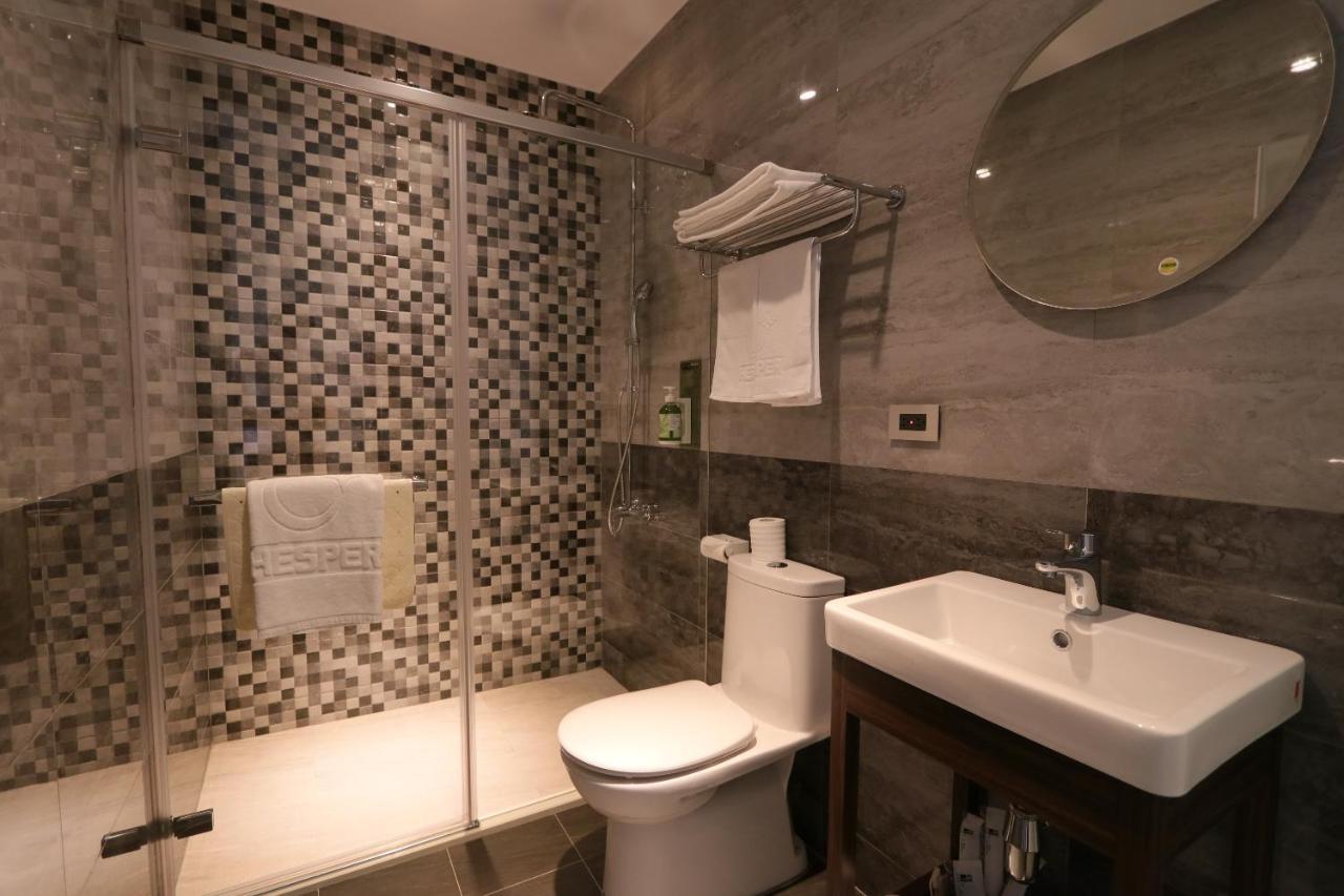 Hotel Hesper Hsr Taichung Room photo