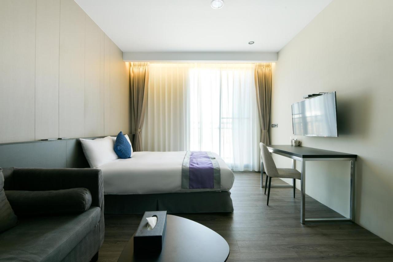 Hotel Hesper Hsr Taichung Exterior photo