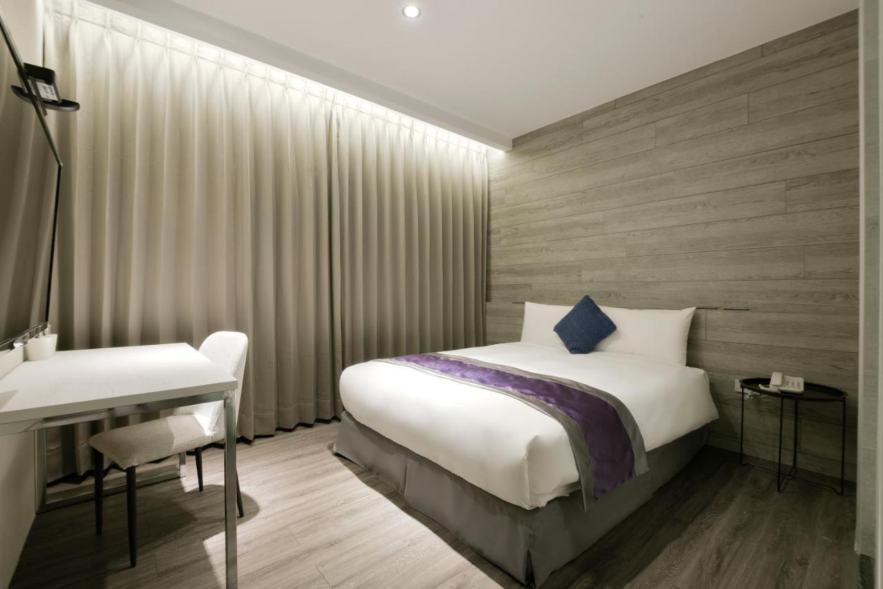 Hotel Hesper Hsr Taichung Exterior photo