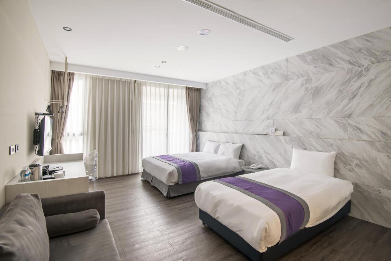 Hotel Hesper Hsr Taichung Exterior photo